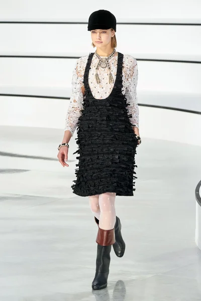 Look 20
